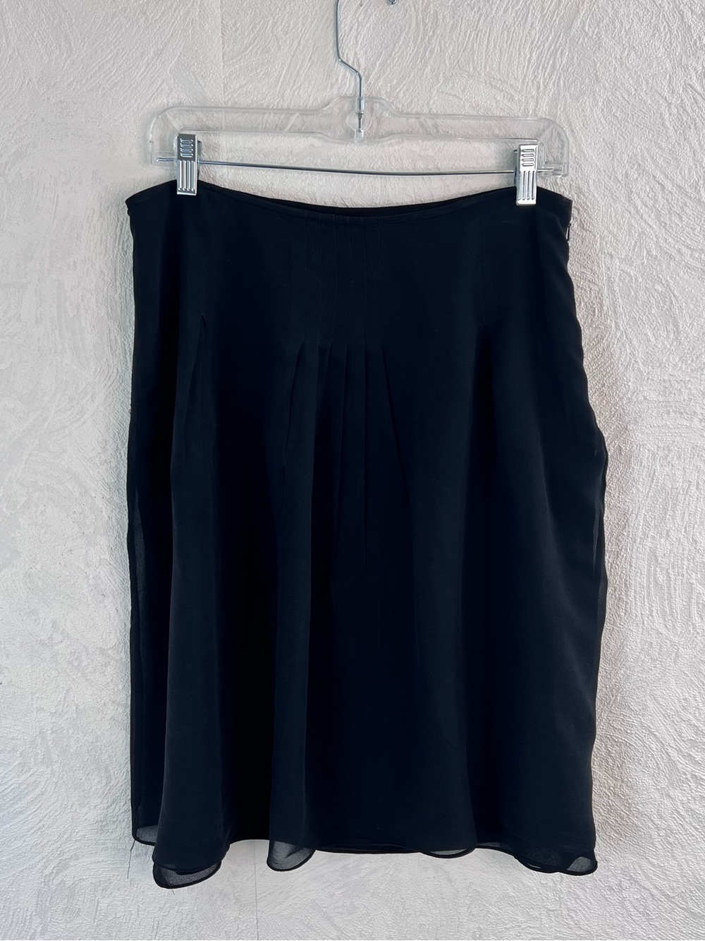 Club Monaco 100% Silk Classic Black A-Line Skirt Size 8